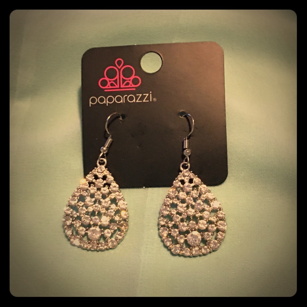 Costume diamond earrings!! NEW!!